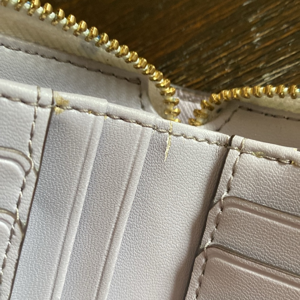 Kate Spade ♠️ Wallet - Picture 9 of 12